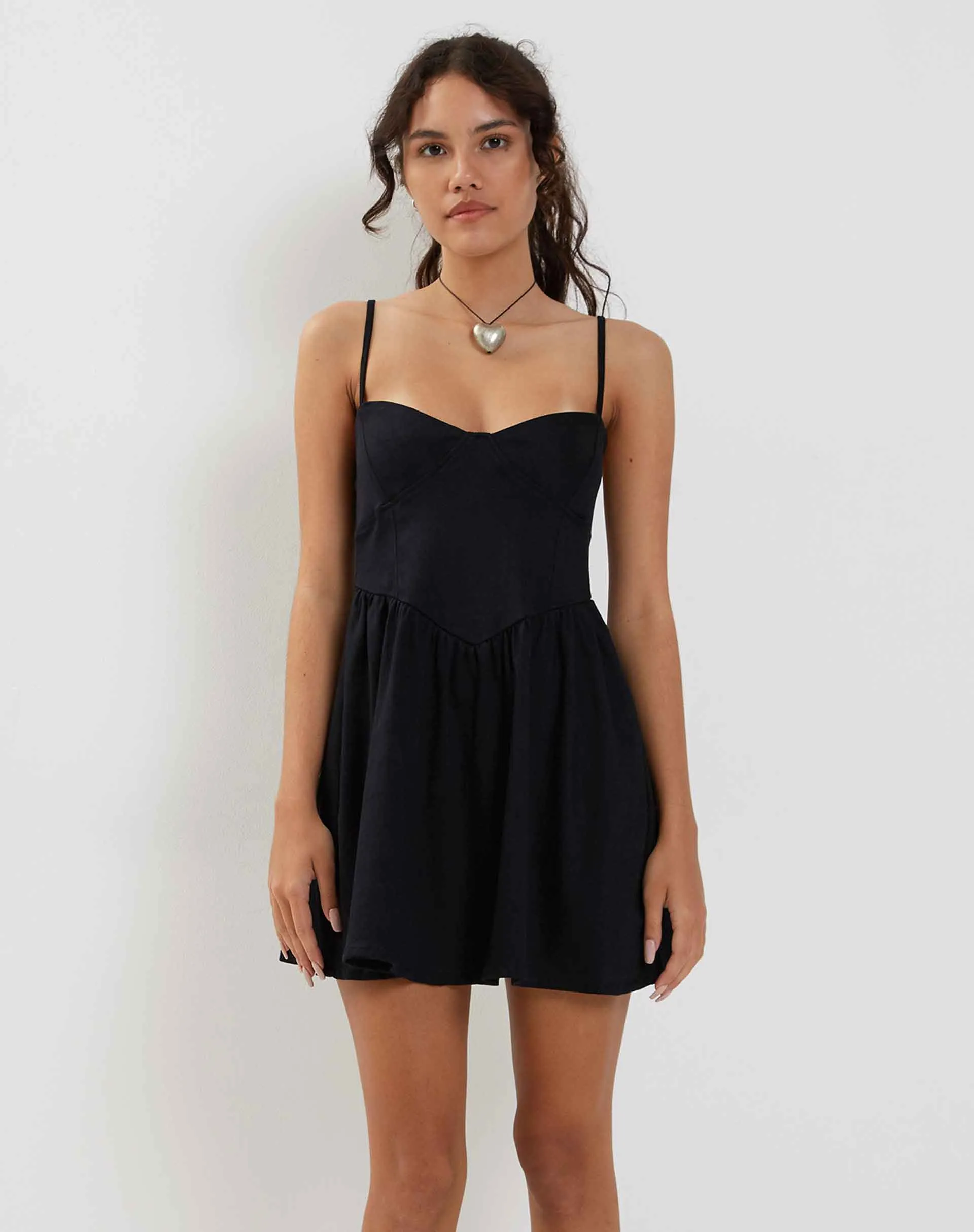 Nanisa Mini Dress in Black